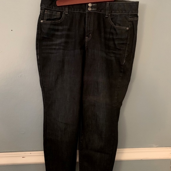 Lane Bryant skinny short jeans like new